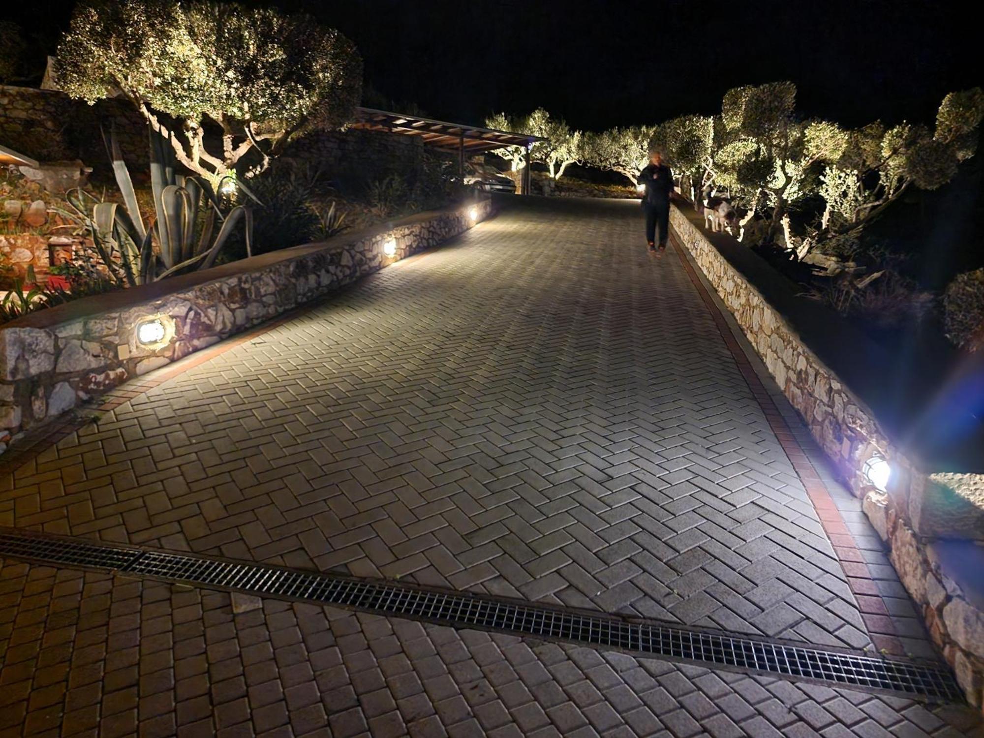 Focalion Castle Luxury Suites Pyrgos Dirou Exterior photo